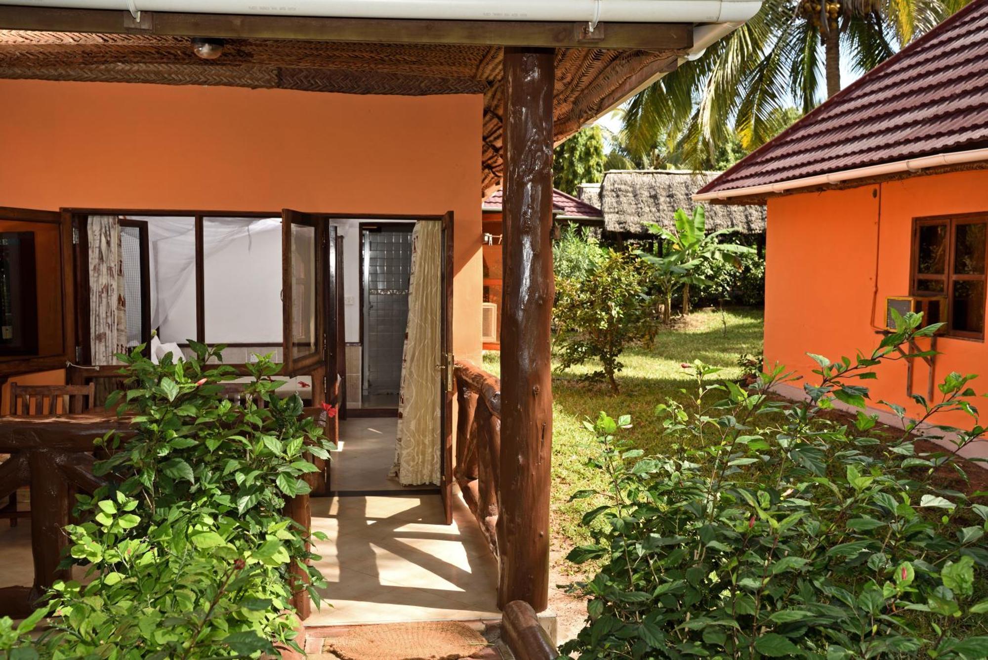 Mnarani Beach Hotel Nungwi Zimmer foto